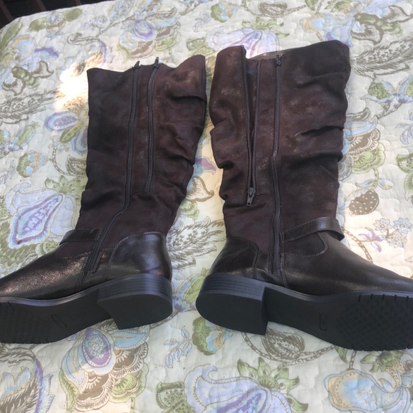 11W Brown Aerosoles Boots - Picture 3 of 6